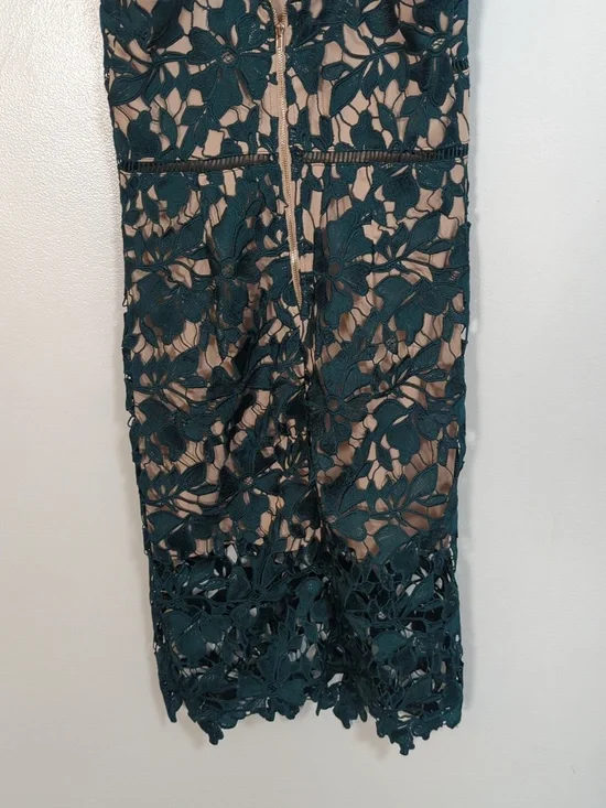 Love...Ady Green Tan Guipure Lace Floral Overlay Cutout V Neck Dress Size Small - Picture 6 of 8